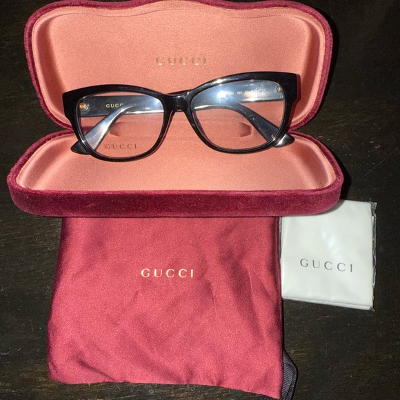 Gucci Eye Wear!!! Soldout everywhere - Picture 2 of 13